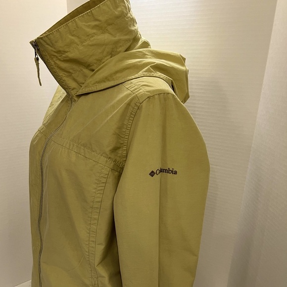 Columbia Green Utility Jacket with Hood and Adjustable Hem - Picture 6 of 16